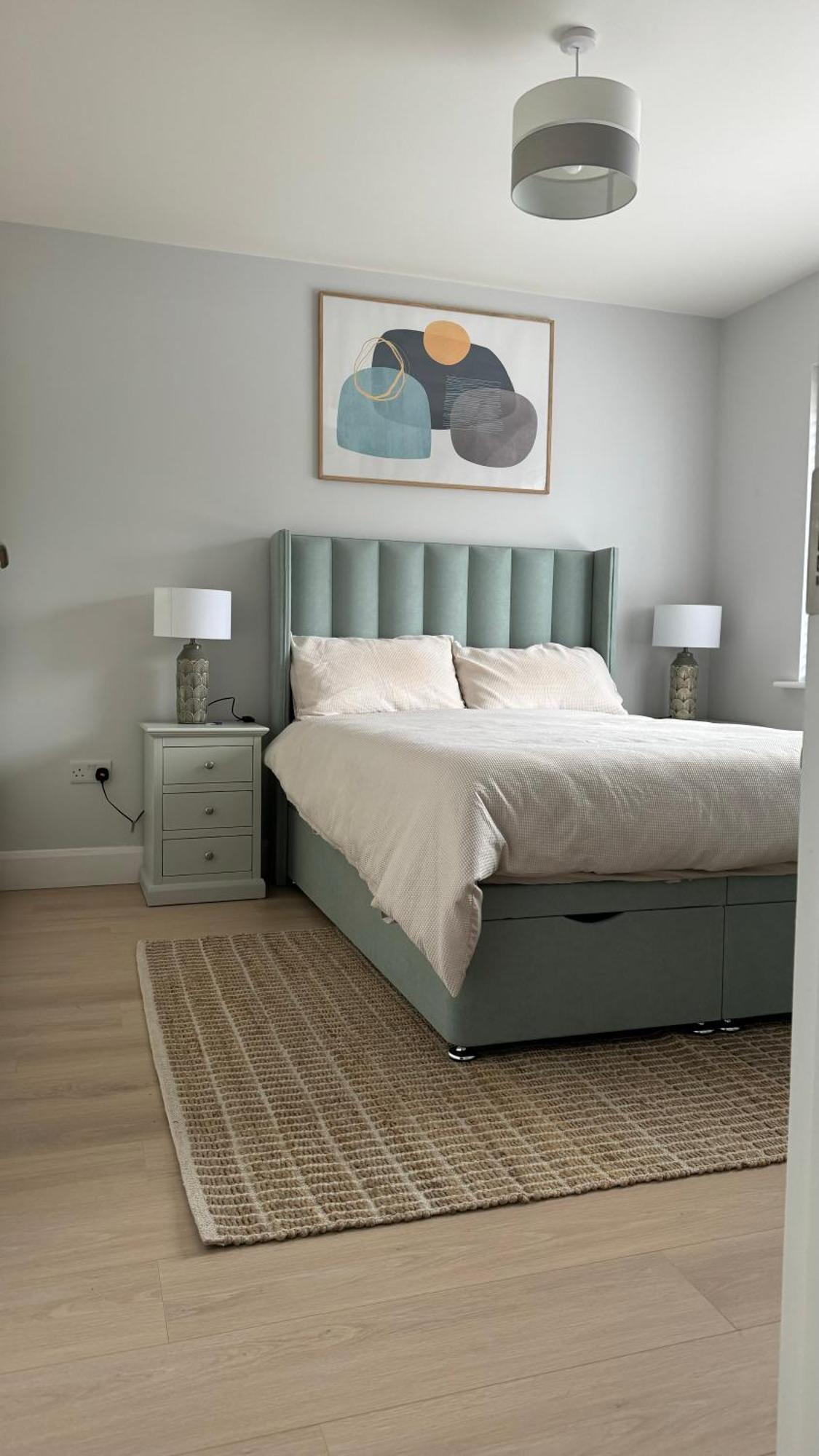 Homestay Double Bedroom With Private Bathroom Close To Center Cork