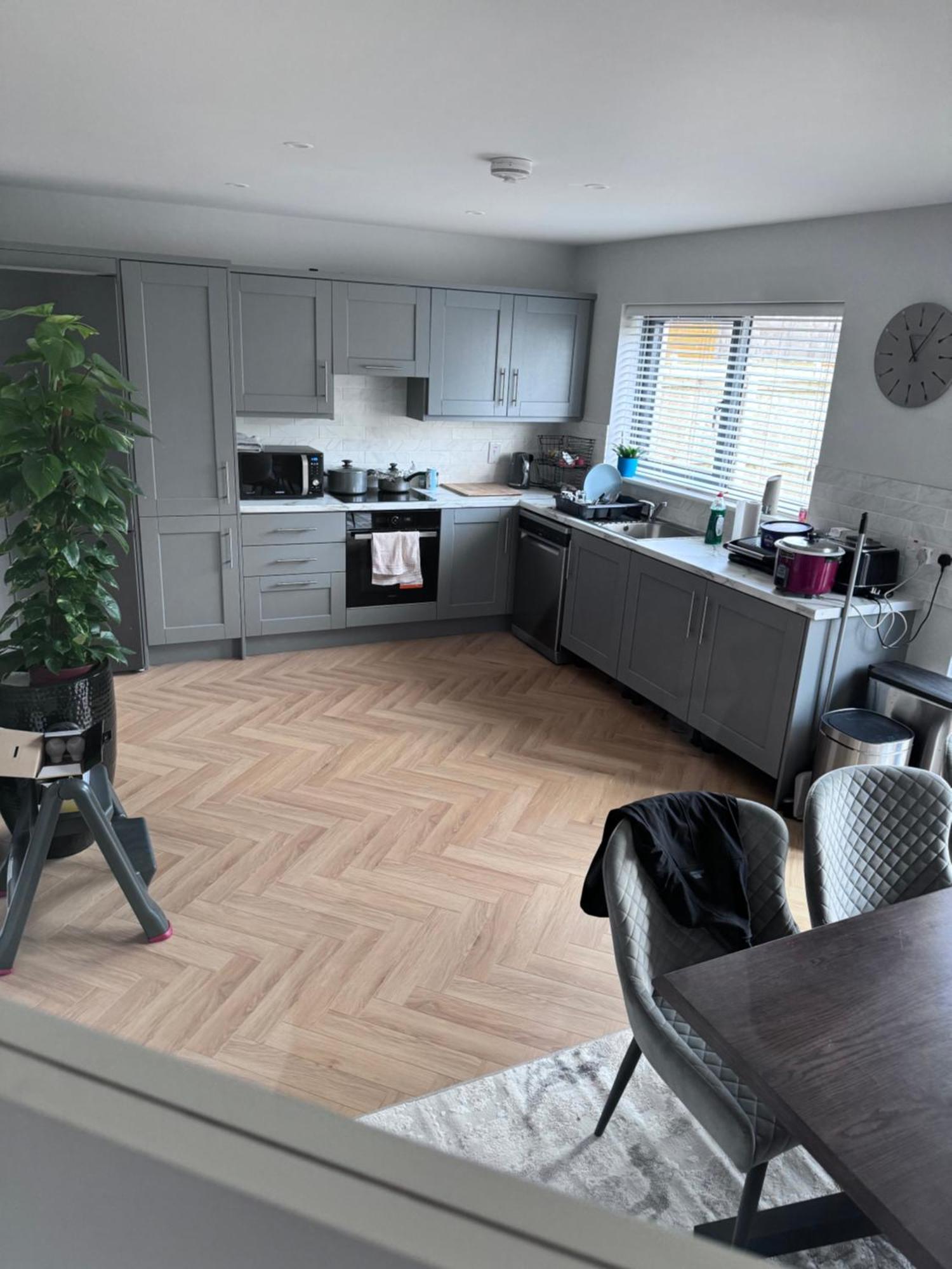 Homestay Double Bedroom With Private Bathroom Close To Center *